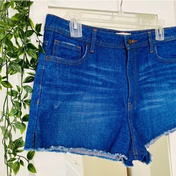 Forever 21 high rise denim cutoff jean shorts size 31 - Picture 11 of 12